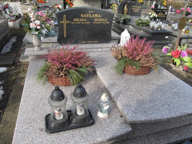 Grób HELENA SATŁAWA