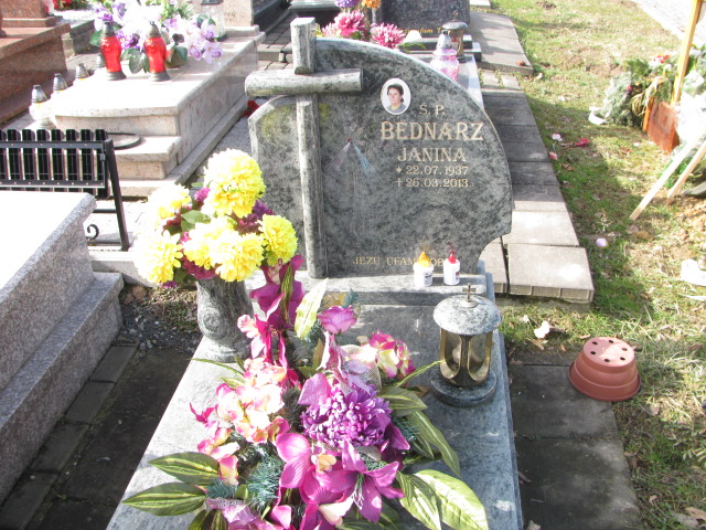 Grób JANINA BEDNARZ